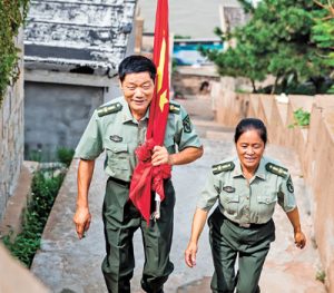 家就是岛，岛就是国｜王继才与王仕花的 32 年